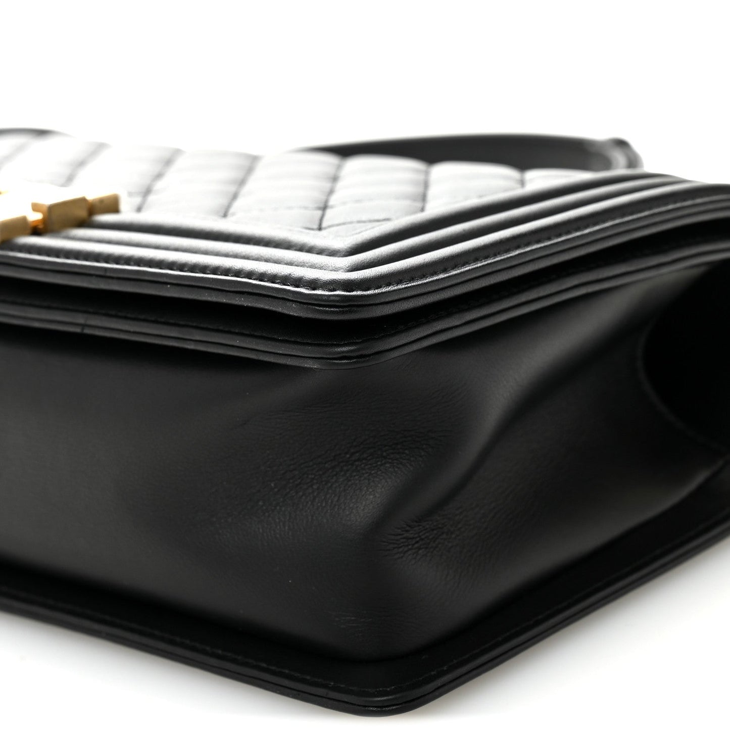 Calfskin Quilted Medium Boy Flap Black