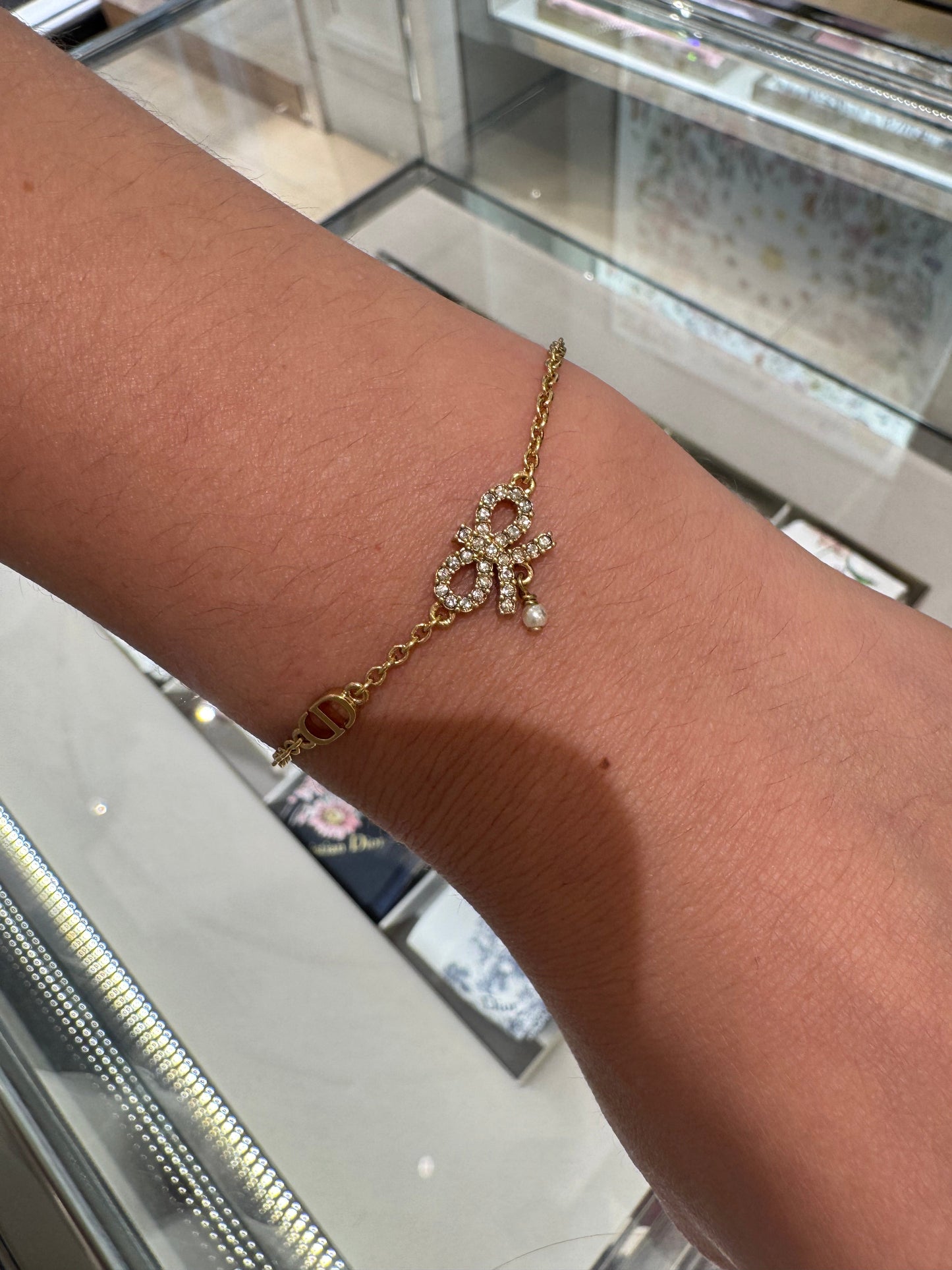 CHRISTIAN DIOR Le Noeud de Dior Bracelet Gold-Finish Metal(Gold)