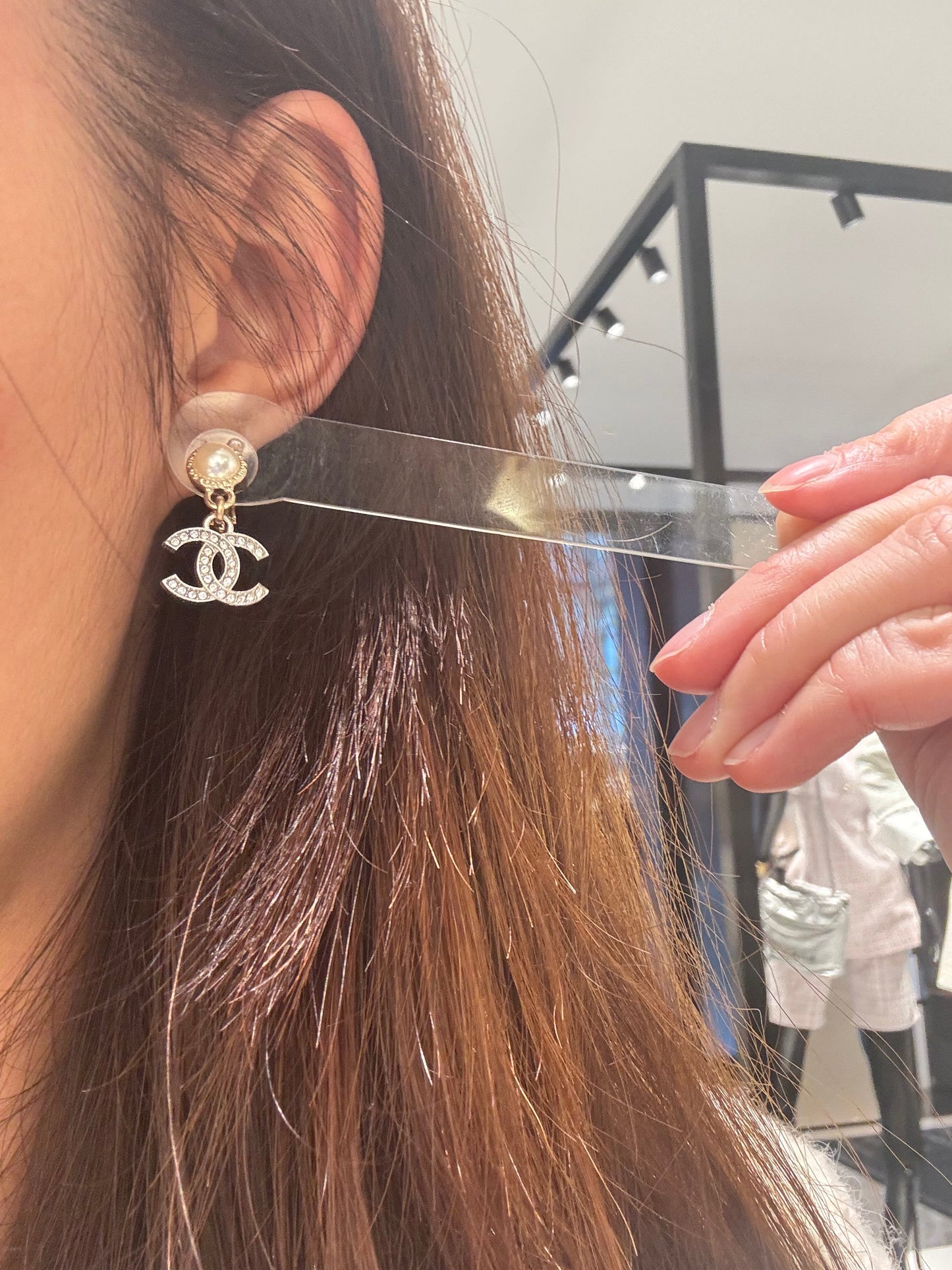 CHANEL 24K ABE803B Clip Earrings(Gold)