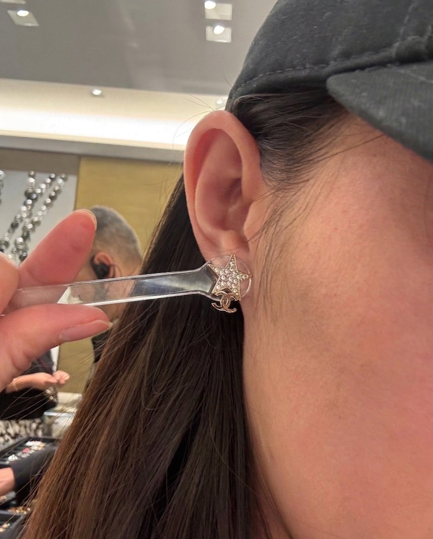 CHANEL CC Crystal Star Stud Earrings(Gold)