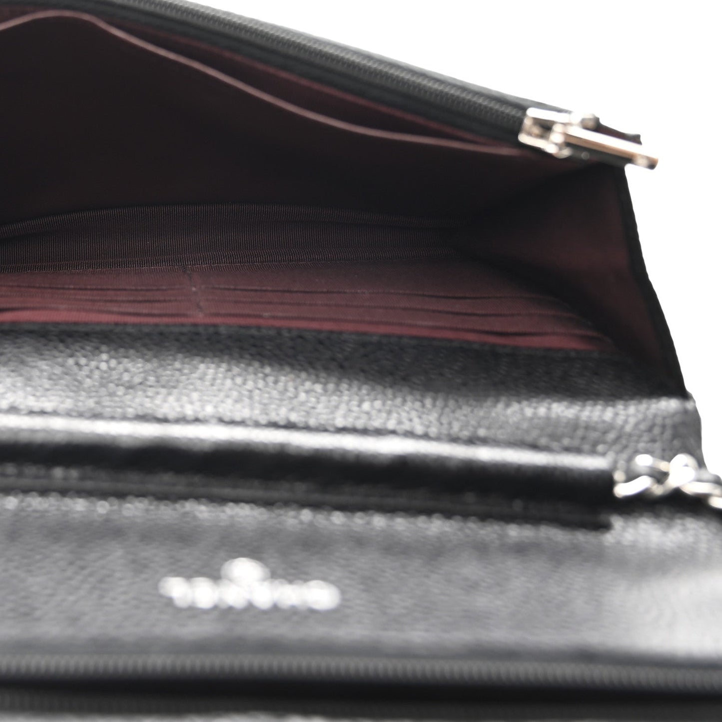 Caviar Quilted Wallet on Chain WOC Black