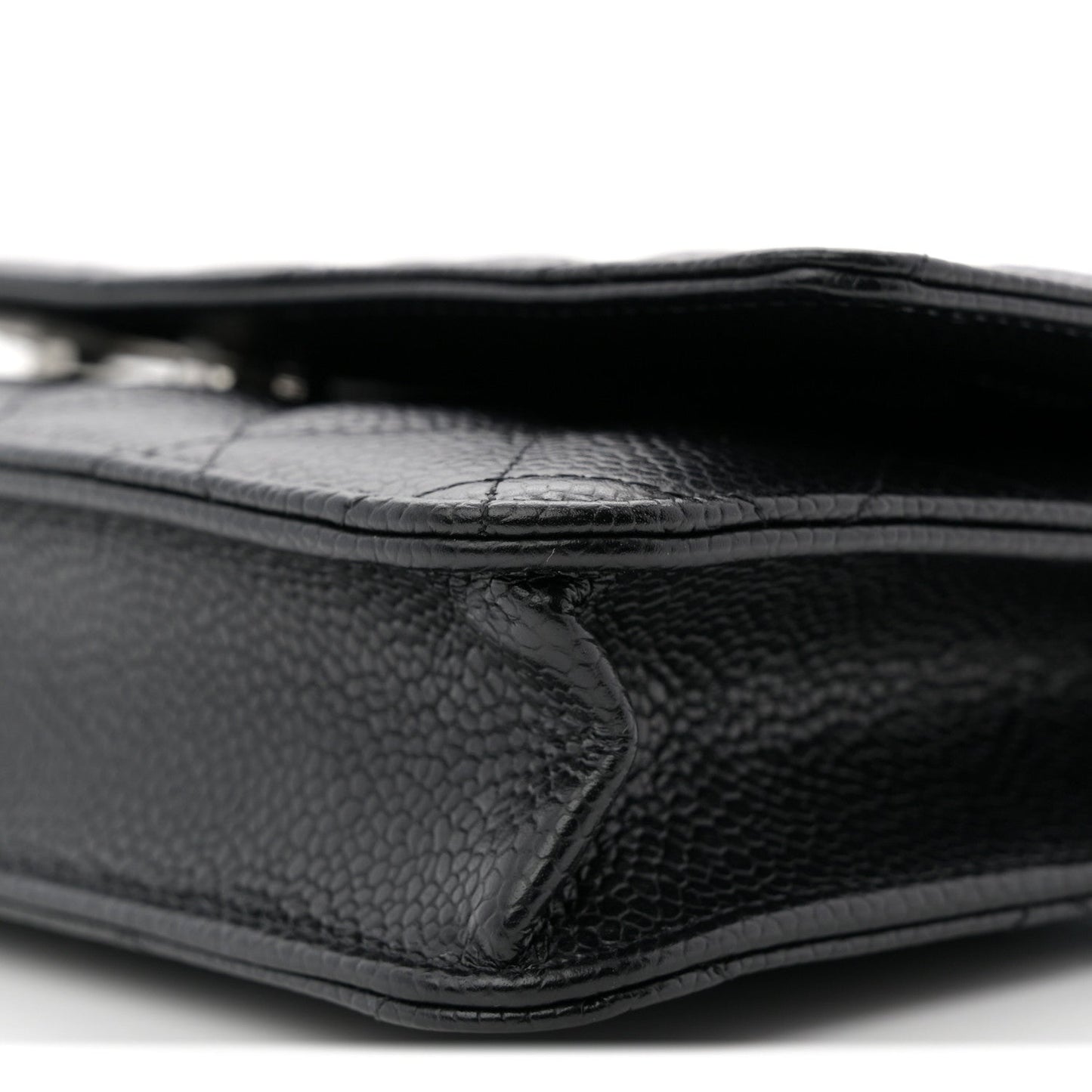 Caviar Quilted Wallet on Chain WOC Black