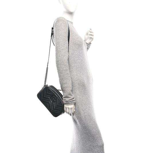 Calfskin Matelasse Monochrome Small GG Marmont Chain Shoulder Bag Black