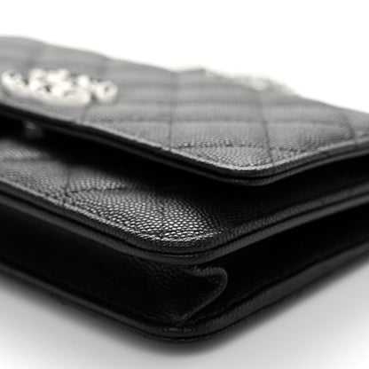 Caviar Quilted Chanel 19 Wallet On Chain WOC Black White