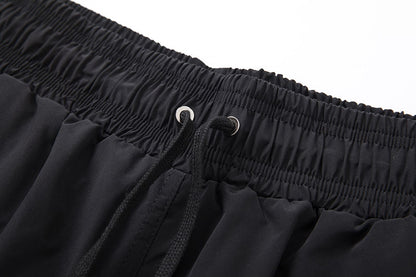 AMRI Letter Logo Print Short