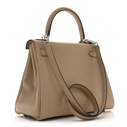 Taurillon Clemence Kelly Retourne 28 Trench