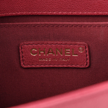 Caviar Quilted Medium Boy Flap Red