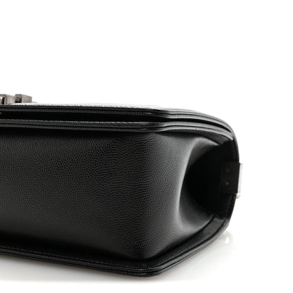 Caviar Quilted Medium Boy Flap Black