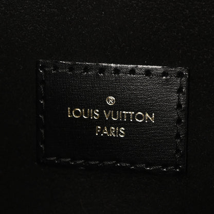 Reverse Monogram Pochette Metis