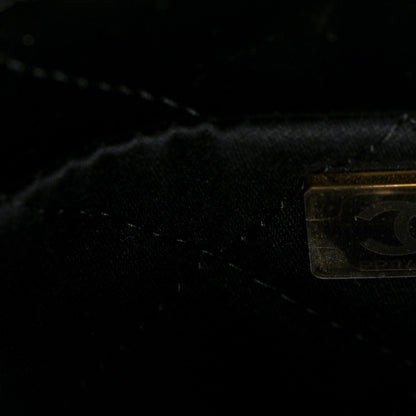 Shiny Calfskin Quilted Mini Chanel 22 Black
