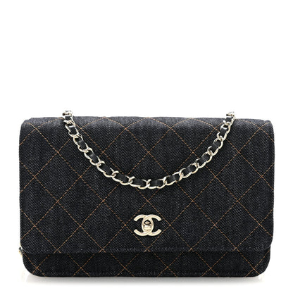 Denim Quilted CC Turnlock Wallet On Chain WOC Dark Blue Orange
