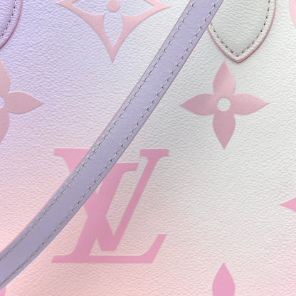 Monogram Giant Spring In The City Onthego GM Sunrise Pastel