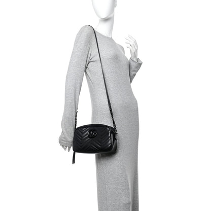 Calfskin Matelasse Monochrome Small GG Marmont Chain Shoulder Bag Black