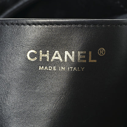 Shiny Calfskin Quilted Mini Chanel 22 Black