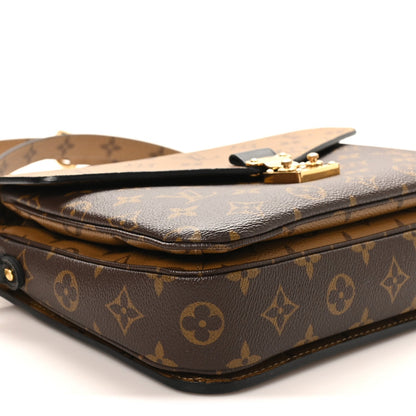 Reverse Monogram Pochette Metis
