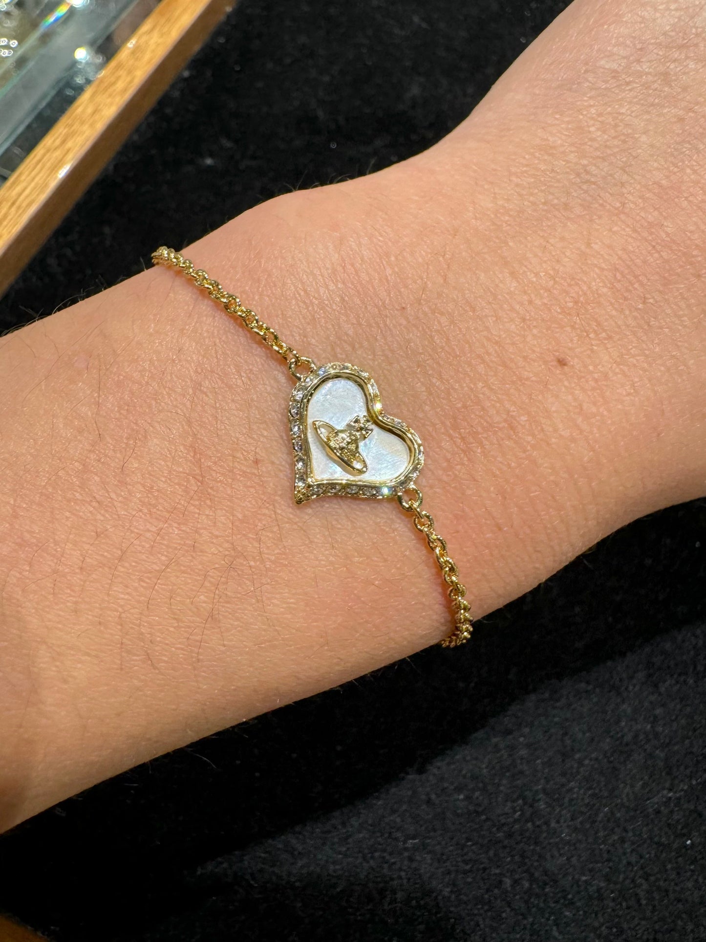 VIVIENNE WESTWOOD Petra Bracelet Brass(3 Colors)