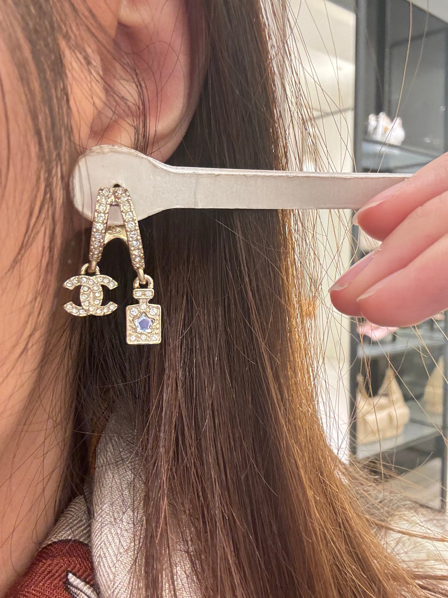 CHANEL 25C CC Earrings(Gold)