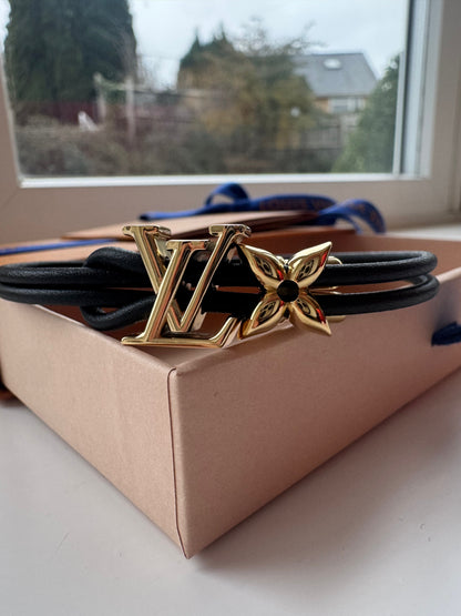 LOUIS VUITTON M8142Z LV Bloom Bracelet Leather(Many)