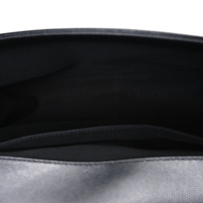 Caviar Quilted Medium Boy Flap Black
