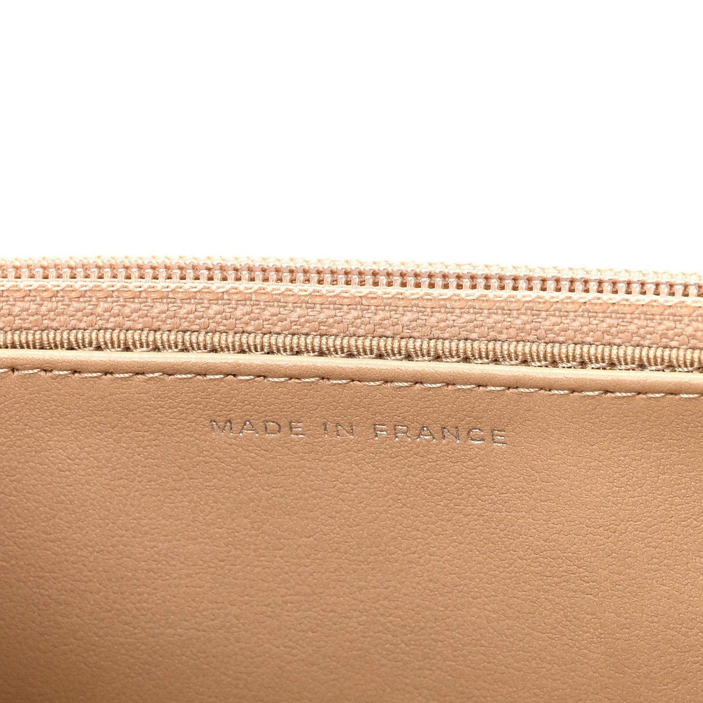 Caviar Quilted Wallet on Chain WOC Beige
