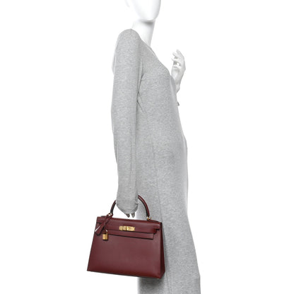 Epsom Kelly Sellier 28 Rouge H