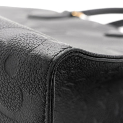Empreinte Monogram Giant Onthego MM Black