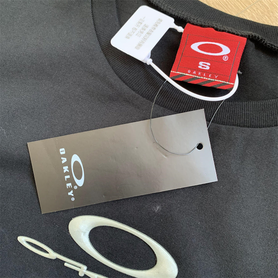 Oakley Vest