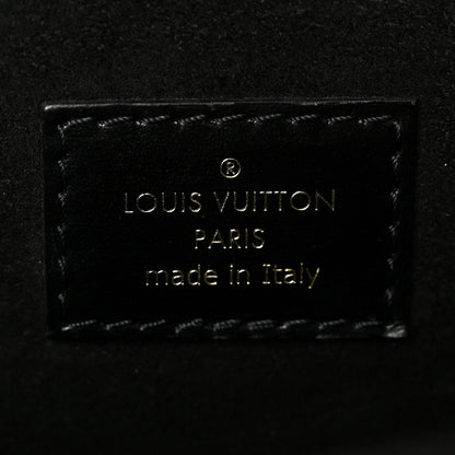 Reverse Monogram Pochette Metis