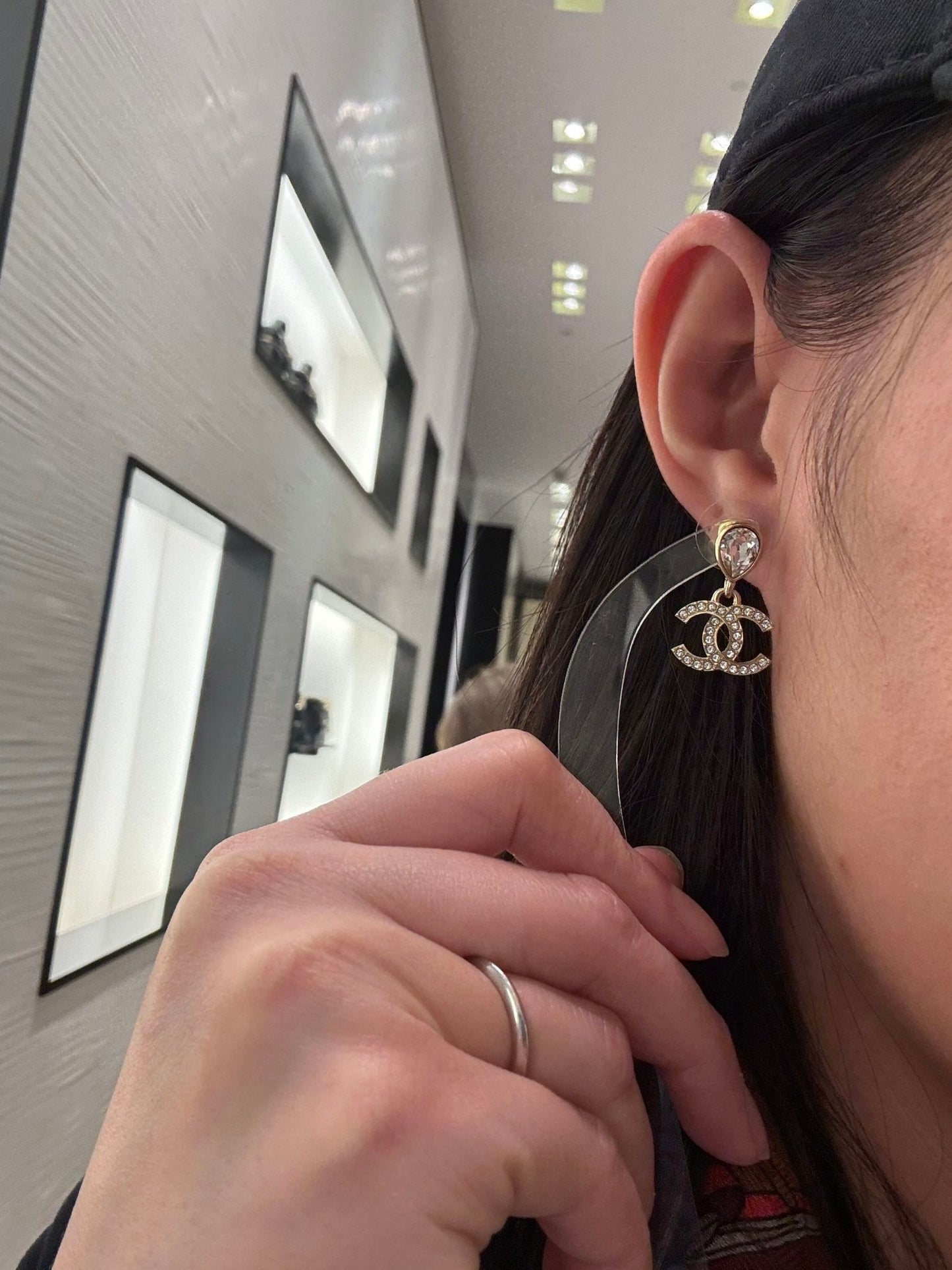 CHANEL Crystal CC Drop Earrings(Gold)