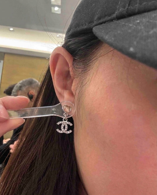 CHANEL Crystal CC Drop Earrings(Pink/Silver)