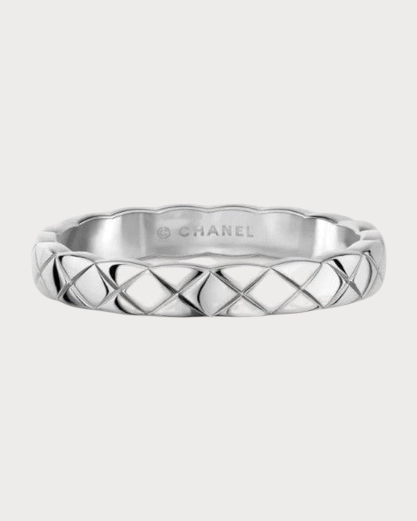 CHANEL J11793 Coco Crush Ring Quilted Motif & 18K White Gold(Mini/3 Colors)