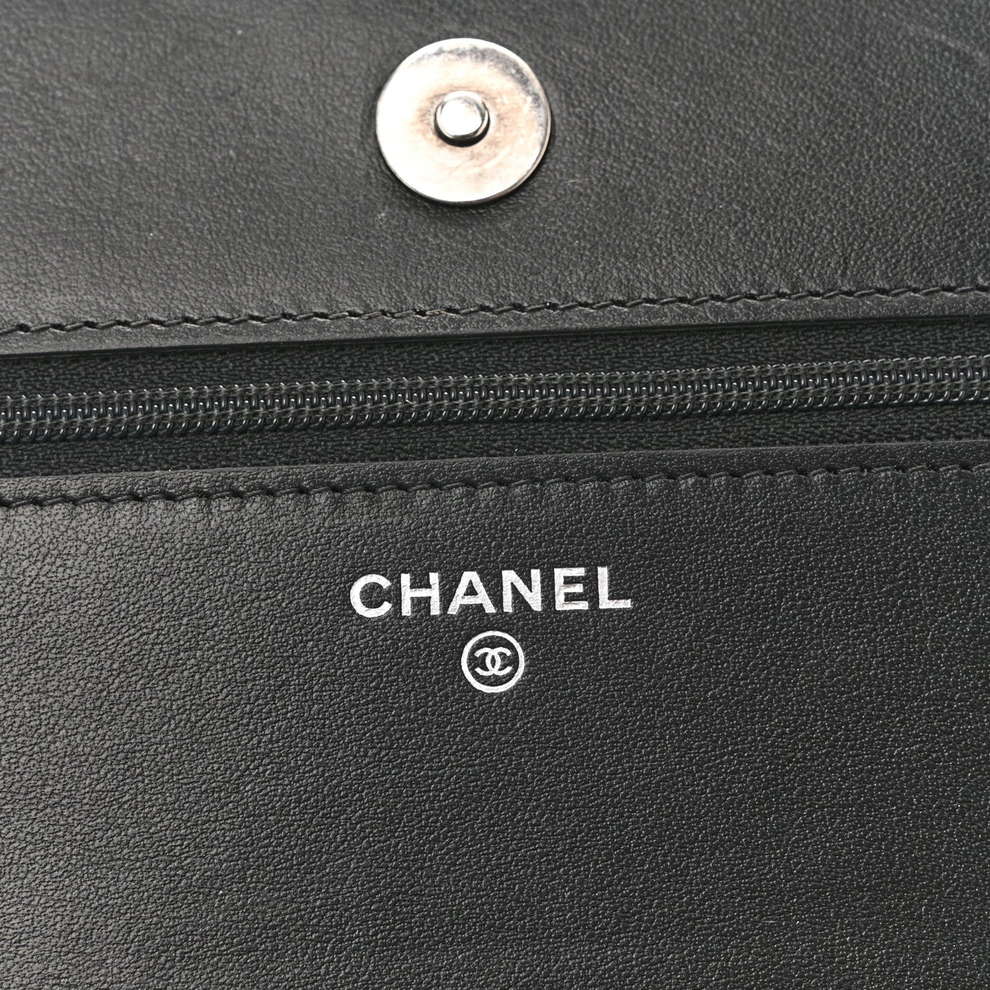 Caviar Quilted Boy Wallet On Chain WOC Black