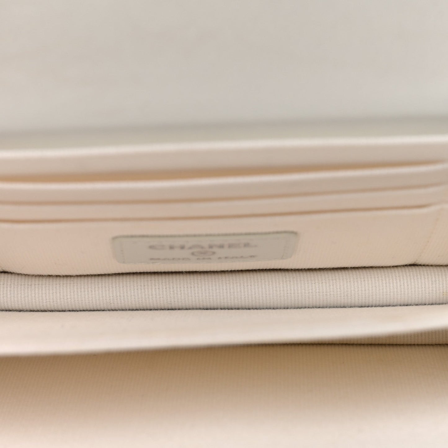 Lambskin Quilted Mini Pearl Wallet On Chain WOC White