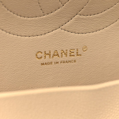 Caviar Quilted Jumbo Double Flap Beige Clair