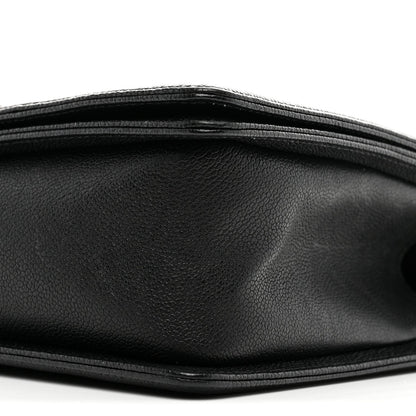 Caviar Quilted New Medium Boy Flap Black
