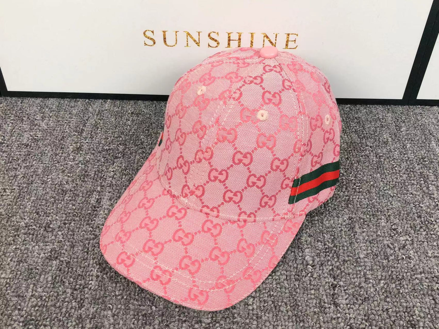 Gucc  Cap