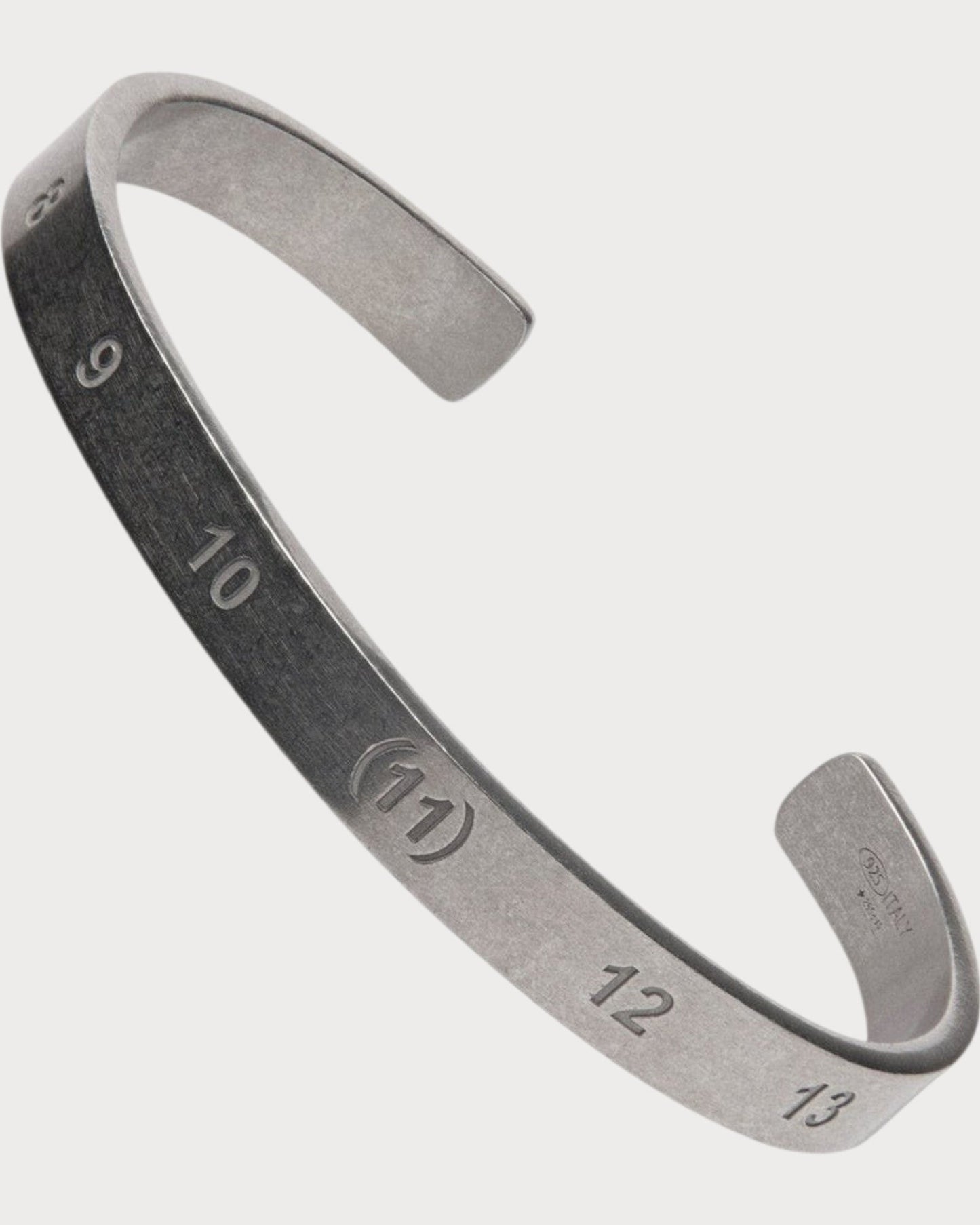 MAISON MARGIELA MM Numerical Cuff Bracelet(Silver)